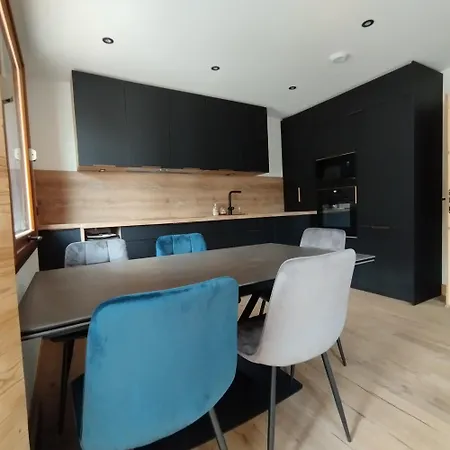 Hearth Of - La Tania Apartment *