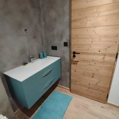 Апартаменты Hearth Of - La Tania *