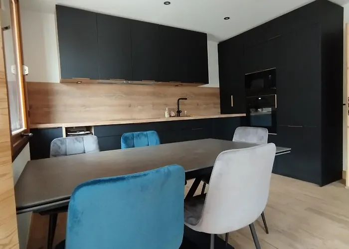 Hearth Of - La Tania Apartamento *